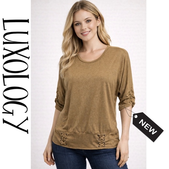 Luxology Tops - NWT Luxology tan 3/4 chinched sleeve tapered waist top